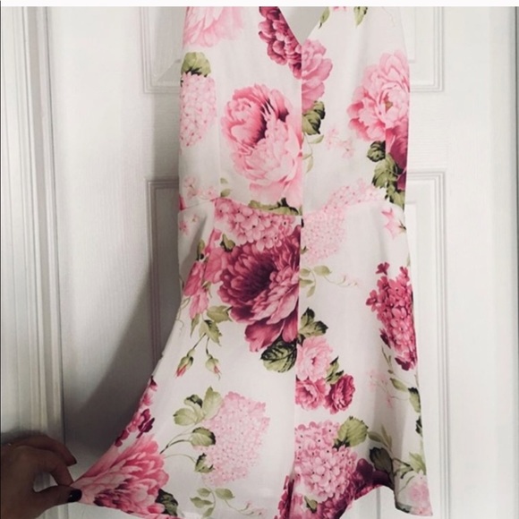 Floral Peony Romper - Picture 3 of 5